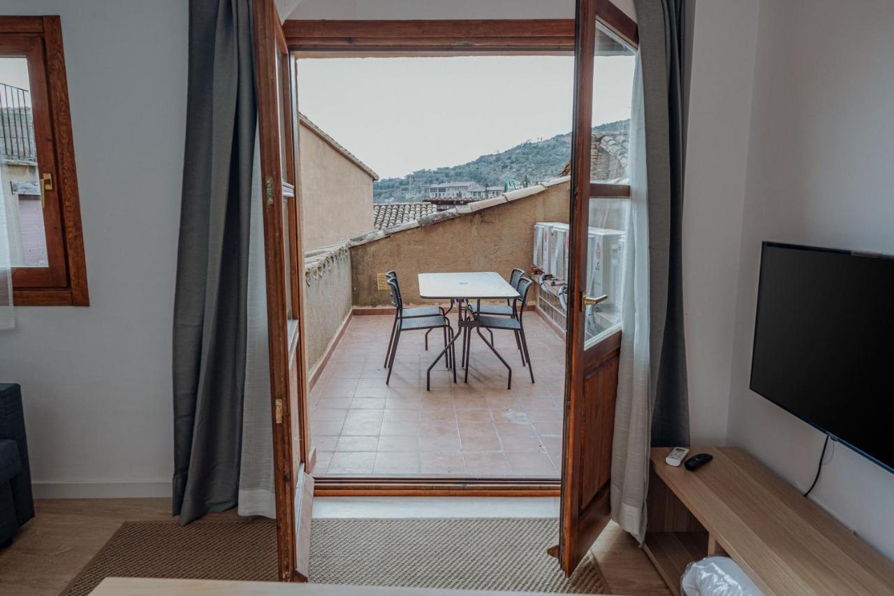 Apartamentos Fuendebanos Alquézar Dış mekan fotoğraf
